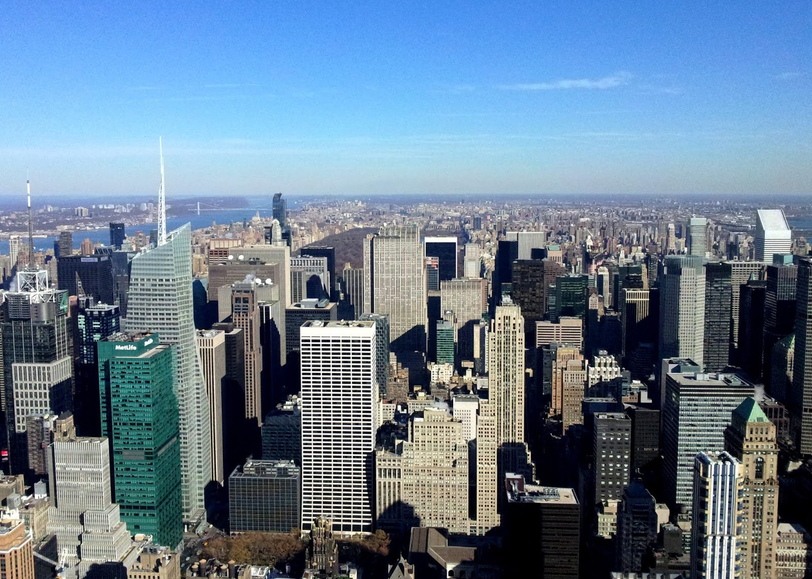 L’achat des billets d’avion pour New York